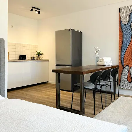 Schoene Ferienwohnung Im Zentrum Mit Self Check-In Und Free Wifi Эссен Экстерьер фото