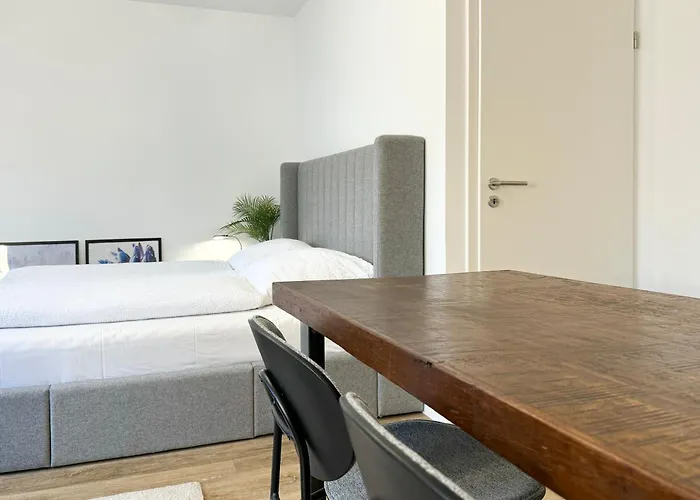 Schoene Ferienwohnung Im Zentrum Mit Self Check-In Und Free Wifi