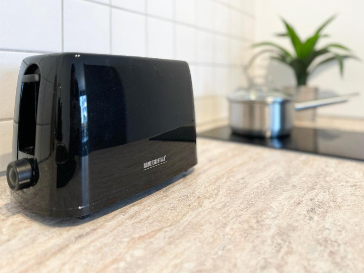 Schoene Im Zentrum Mit Self Check-in Und Free Wifi Apartment