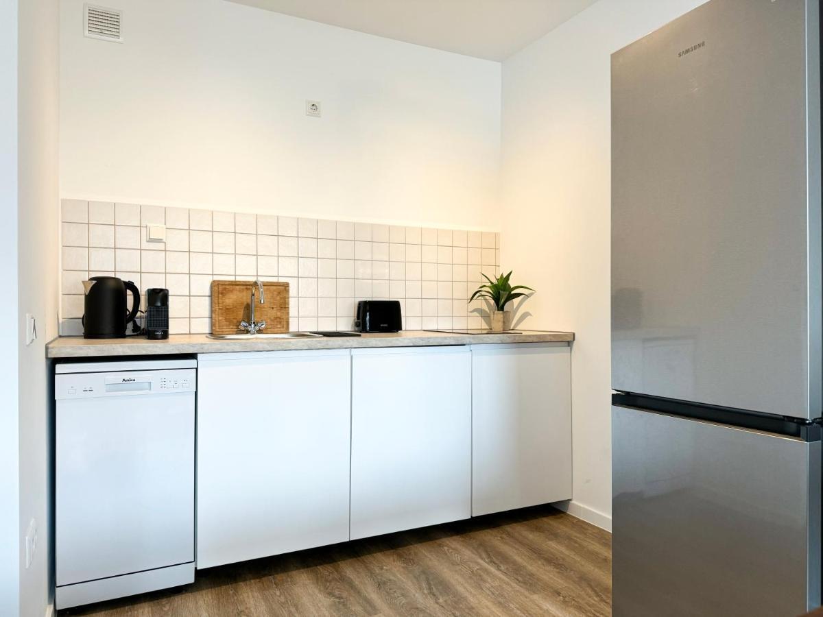 Schoene Im Zentrum Mit Self Check-in Und Free Wifi Apartment *